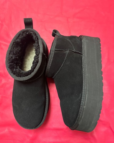 UGG+39/40