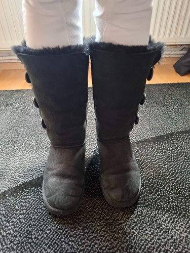 Ugg bailey button triplet - ugg,