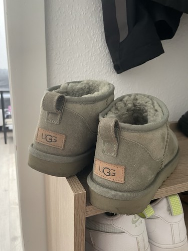 Ugg australia classic ultra - classic,