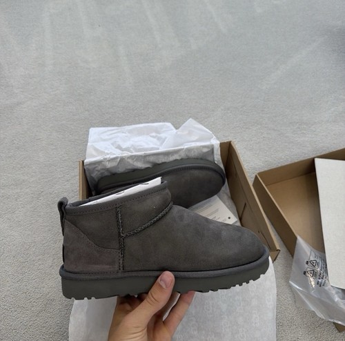 Ugg classic ultra - mini, boots